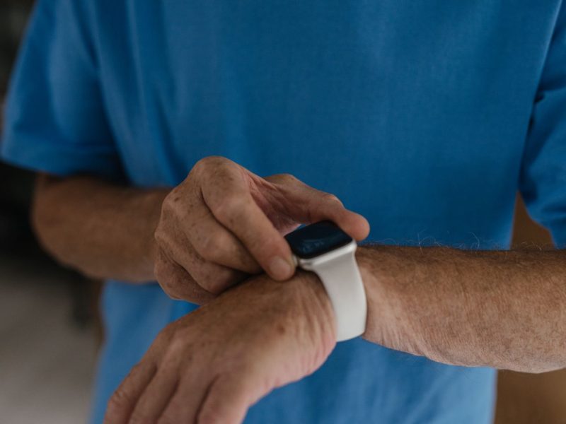 Apple Watch ou Withings : détection de chute, lequel choisir